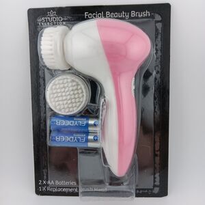Studio Selection - Facial Beauty Exfoliating Rotating Scrub Brush w/ Extra Head